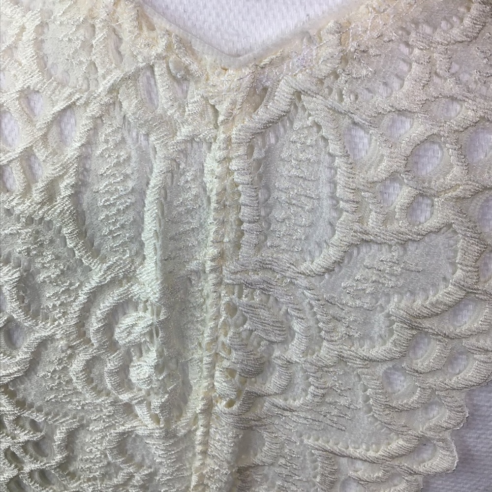 ALTAR’D STATE | Lace Racerback Bralette Ivory - Picture 15 of 16